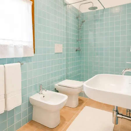 Ground-floor Two-bedroom Pt